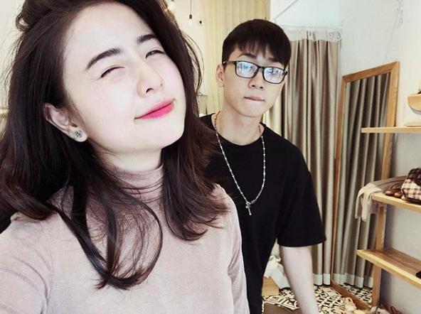 Cô gái năm ấy chúng ta cùng theo đuổi: Chỉ một bức ảnh selfie vội Nam Thương đã khiến dân mạng xốn xang-2