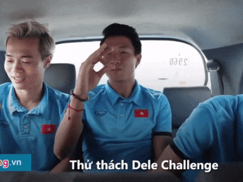 Không chỉ Xuân Trường, loạt cầu thủ U23 Việt Nam cũng bị trào lưu Dele Challenge làm cho xoắn não-2