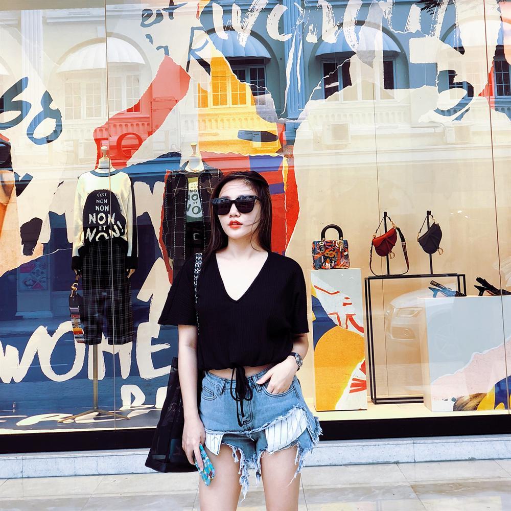 Tăng Thanh Hà tận hưởng cuộc sống bình yên giữa showbiz ồn ào-9