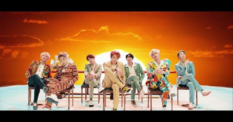 ‘Cả thế giới ra mà xem’, BTS được đặt tên cho một chuyên mục riêng tại Billboard đây này!-2