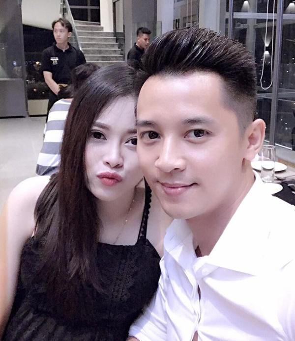 Mang bầu 4 tháng bé thứ 4 nhưng hot mom Hằng Túi vẫn khiến hội bỉm sữa ghen tị vì nhan sắc đẹp xuất thần-5