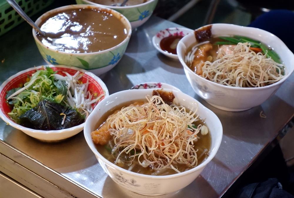 Địa chỉ cuối tuần: Khu ẩm thực chợ Bến Thành-3