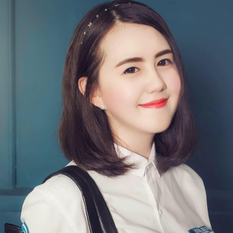 Chẳng chung cha mẹ nhưng chắc chắn Ngọc Trinh sẽ choáng khi thấy cô gái vì sao giống mình đến lạ-5