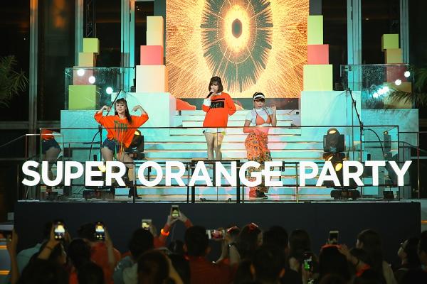 Erik, Min khuấy động đại tiệc Orange party của Shopee-3