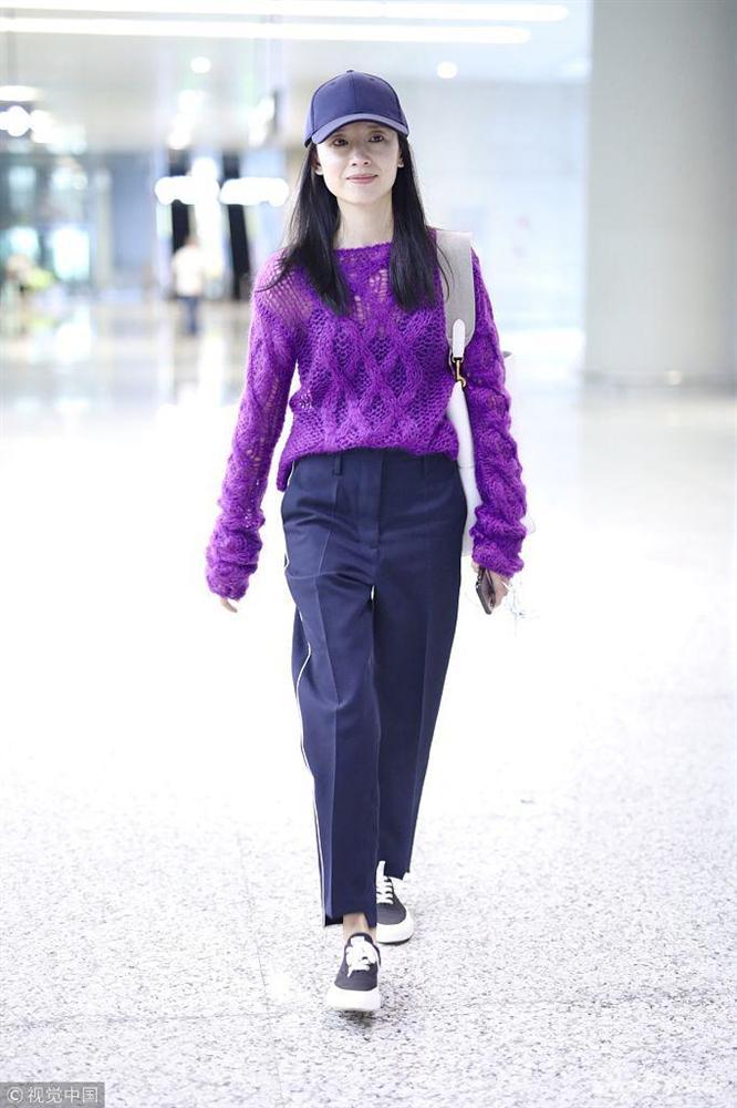 Từ thảm đỏ đến sân bay, Đổng Khiết Chúc Anh Đài đi đến đâu là vô đối đến đó-1