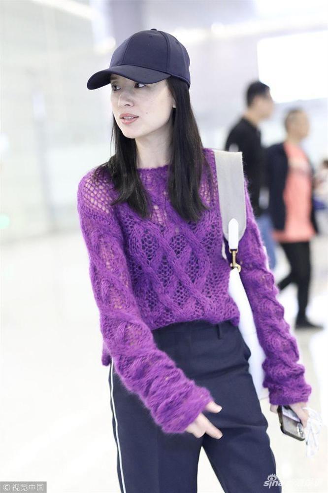 Từ thảm đỏ đến sân bay, Đổng Khiết Chúc Anh Đài đi đến đâu là vô đối đến đó-2