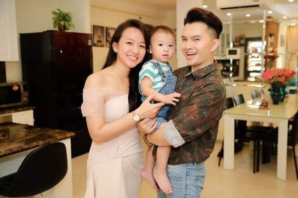 Chỉ vài bức ảnh hiếm hoi, dân mạng cũng phát sốt trước ngoại hình xinh đẹp của bà xã Nam Cường-3