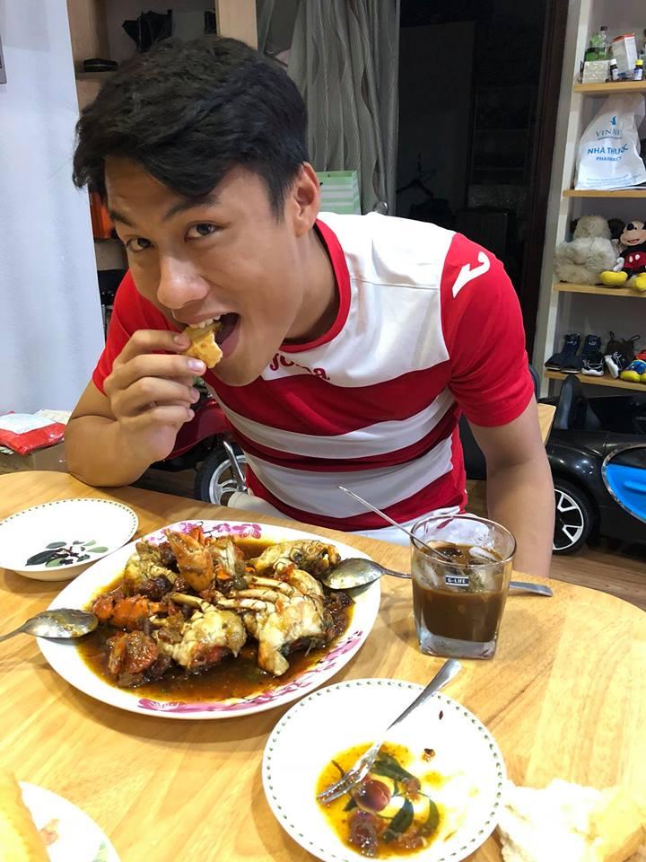 Tăng Thanh Hà dành lời khen có cánh khi em chồng làm nhân viên bán hàng-6