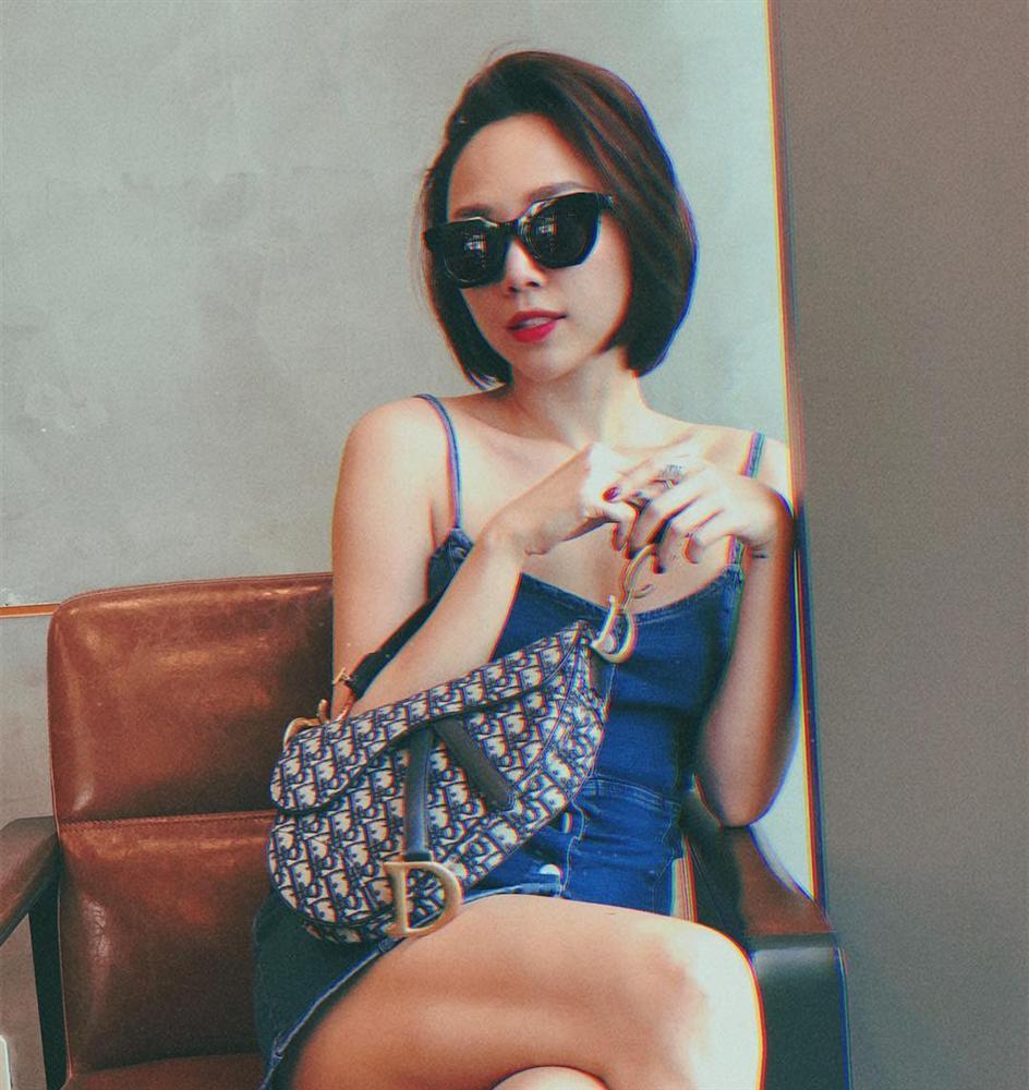 Tăng Thanh Hà dành lời khen có cánh khi em chồng làm nhân viên bán hàng-11