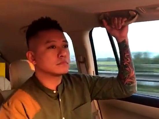 Tuấn Hưng nhập cuộc hát theo trào lưu 'tròn vuông tam giác' khiến người nghe cười 'suýt phì thóc'