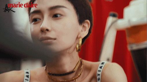 Angela Baby gây shock khi húi cua, lộ rõ nét tướng phu thê với Huỳnh Hiểu Minh-12