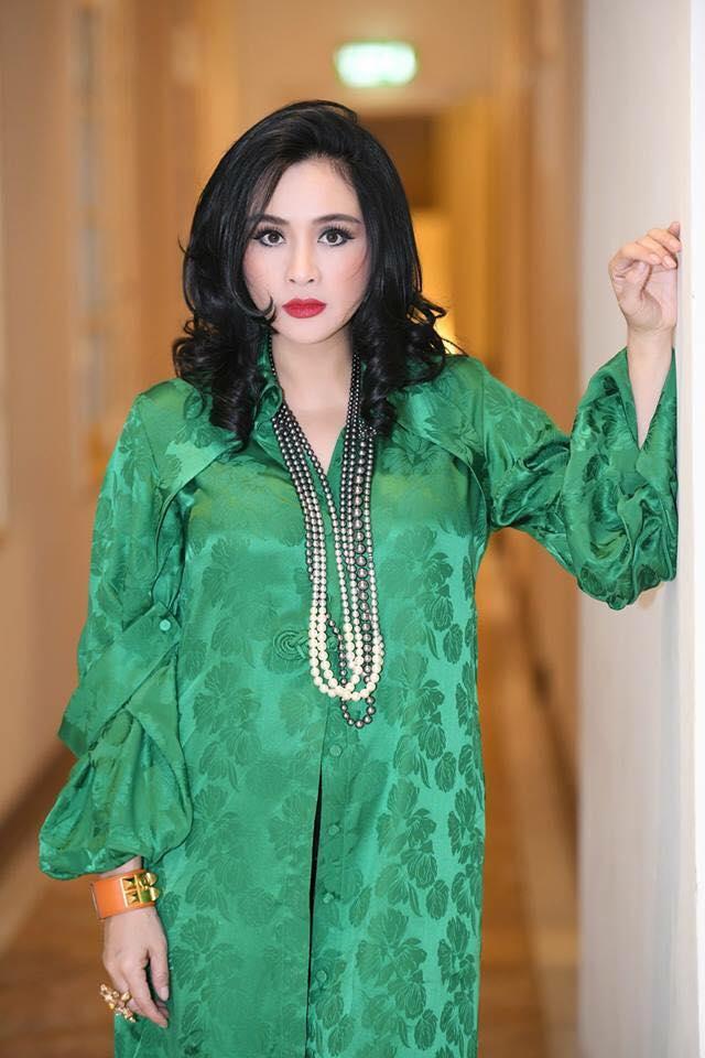 Bộ tứ Diva nhạc Việt: Người giữ được dung mạo mặn mà, kẻ tàn phai nhan sắc theo năm tháng-3