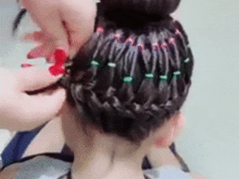 Top 4 mẫu tóc xoăn bao đẹp các nàng có thể tự làm ở nhà-1