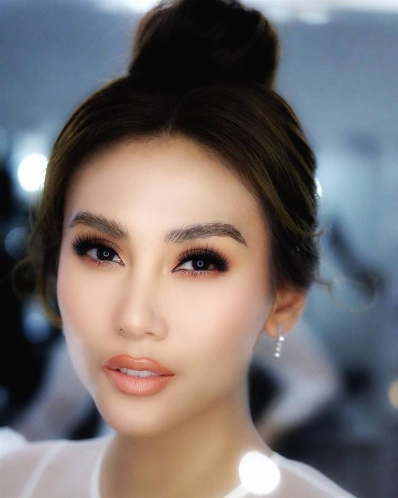 Chỉ tặng 3 búp bê xinh đẹp, bạn trai thứ 15 khiến Đào Bá Lộc cười như được mùa sau trận cãi vã-11