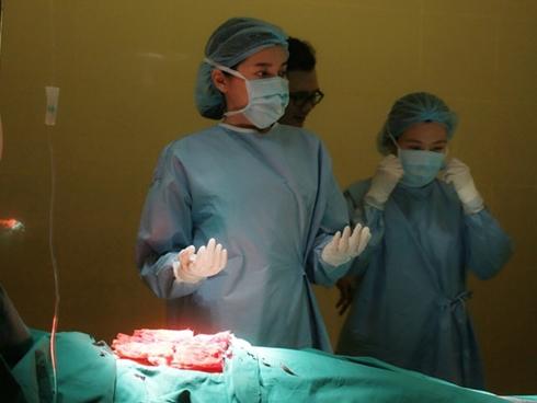 Bí mật hậu trường cảnh Cao Thái Hà được đại gia tài chính cầu hôn-5