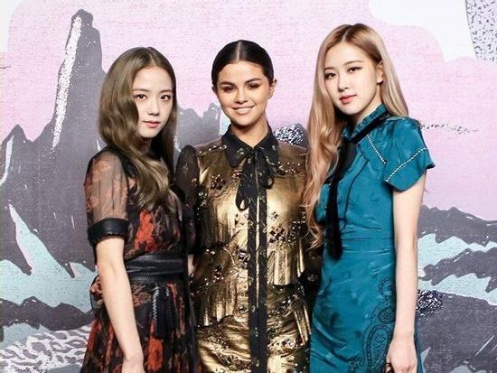 Selena Gomez 'xúng xính' thảm đỏ cùng BlackPink: một bản song ca mới được chăng?