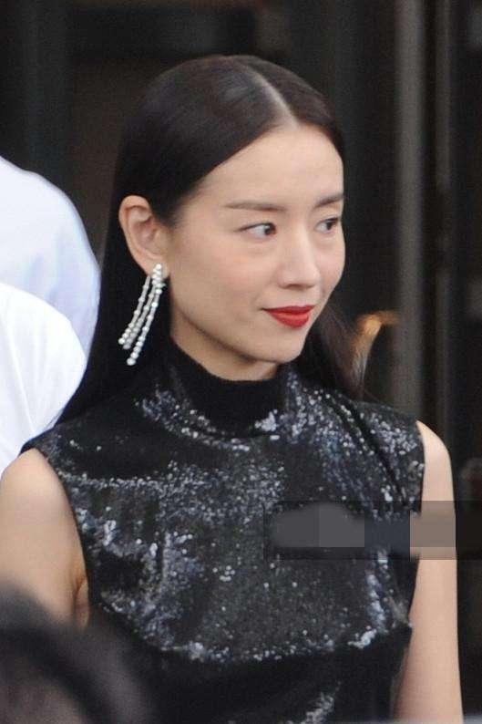 Phú sát hoàng hậu Đổng Khiết lộ hình ảnh kém sắc, da nhăn nheo-4