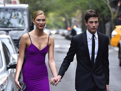 Siêu mẫu Victoria's Secret hé lộ chuyện tình với em chồng Ivanka Trump