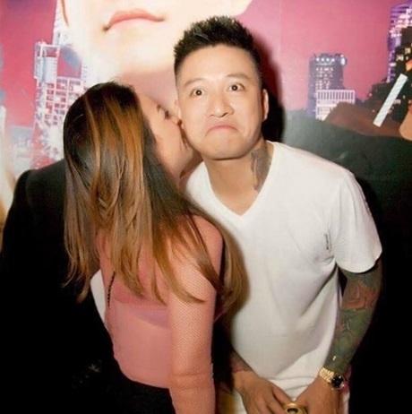 Chỉ một phút pose hình chiều khán giả, nhiều sao Việt đành ôm hận nhiều năm-6