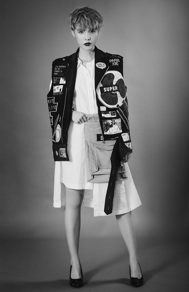 Cứ hễ diện đồ nữ tính một tý, Vũ Cát Tường lại gây xôn xao làng thời trang-2