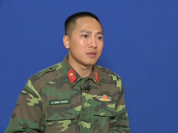 Mặc áo lính, Tim bất ngờ rơi nước mắt nói về nỗi đau đang gồng gánh: Vào đây, tôi mới quên được hết buồn tủi-4