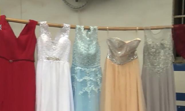 Người đàn ông lấy trộm 81 chiếc váy cưới suốt 3 năm để có cảm giác như được tái hôn-1