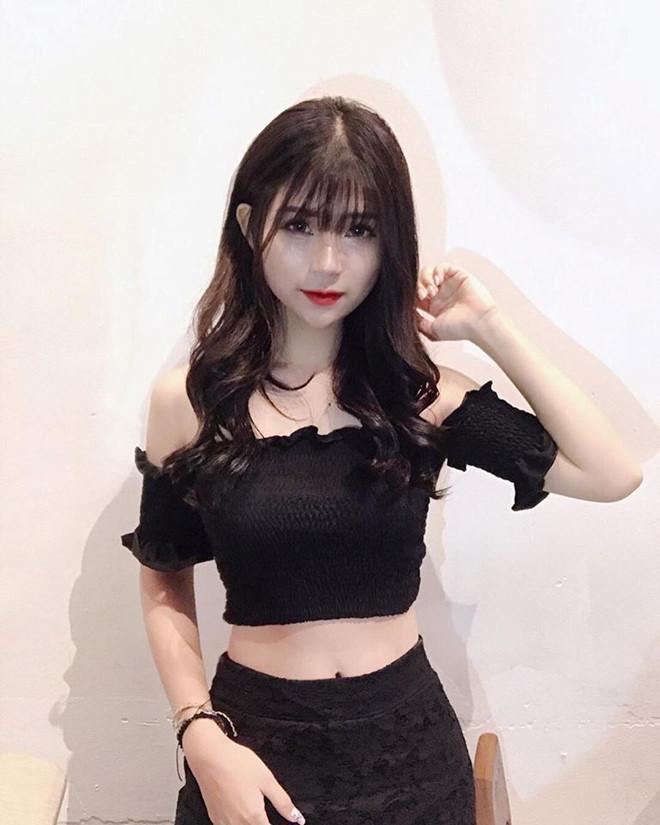 Trên mạng xinh đẹp là thế nhưng ảnh thật khi lên truyền hình của hotgirl Hà thành khiến người nhìn shock nặng-3