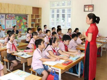 Xôn xao clip học trò diễn xuất đạt tới 'cảnh giới' khi có giáo viên dự giờ