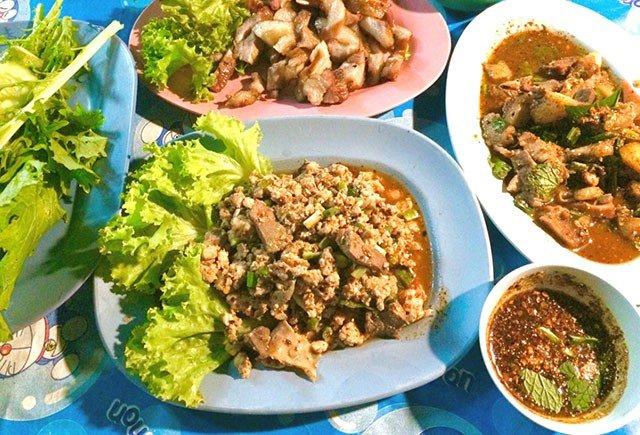 Đừng choáng nếu bắt gặp nhà hàng bao cao su này khi đi du lịch Thái Lan-10