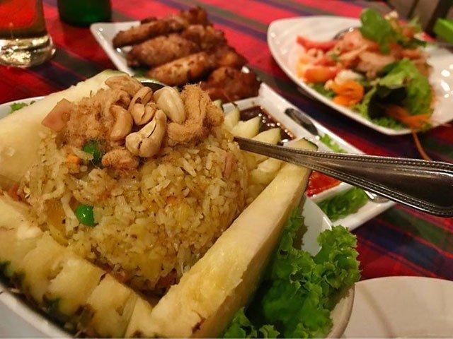 Đừng choáng nếu bắt gặp nhà hàng bao cao su này khi đi du lịch Thái Lan-11