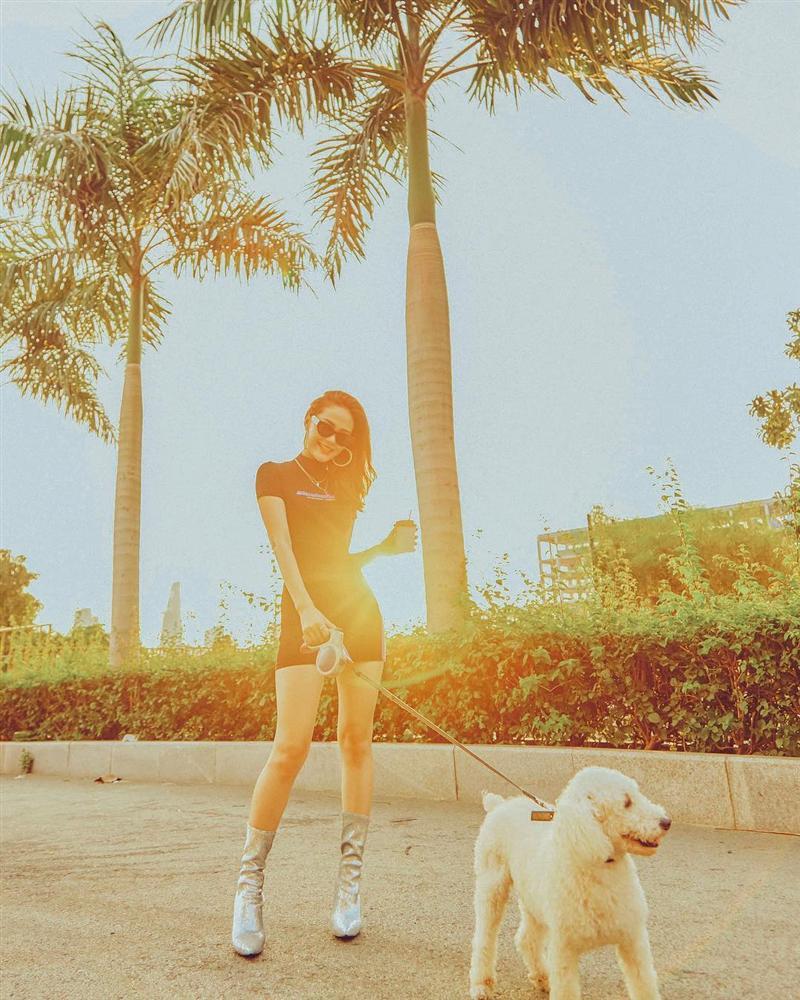 Tăng Thanh Hà lên đồ công sở sành điệu - Sơn Tùng dát hàng hiệu chất ngất dẫn đầu top sao mặc street style đẹp-4