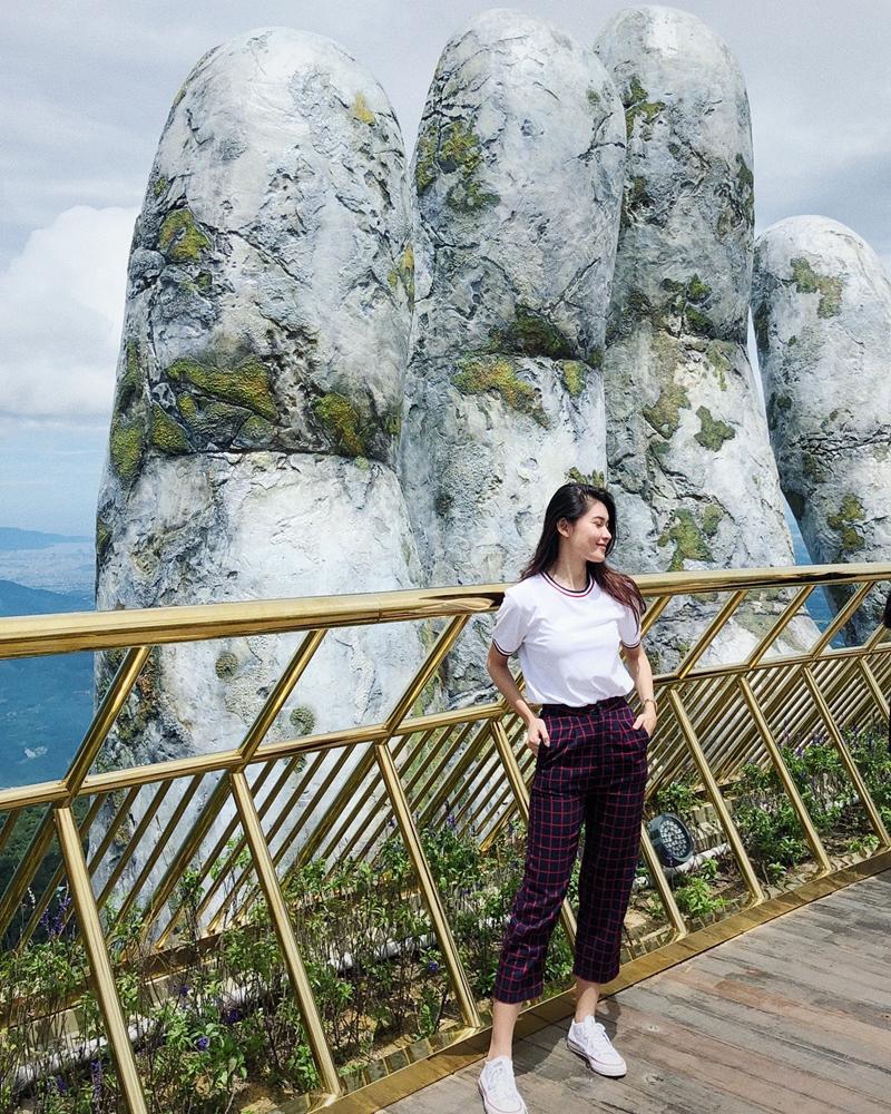 Tăng Thanh Hà lên đồ công sở sành điệu - Sơn Tùng dát hàng hiệu chất ngất dẫn đầu top sao mặc street style đẹp-6