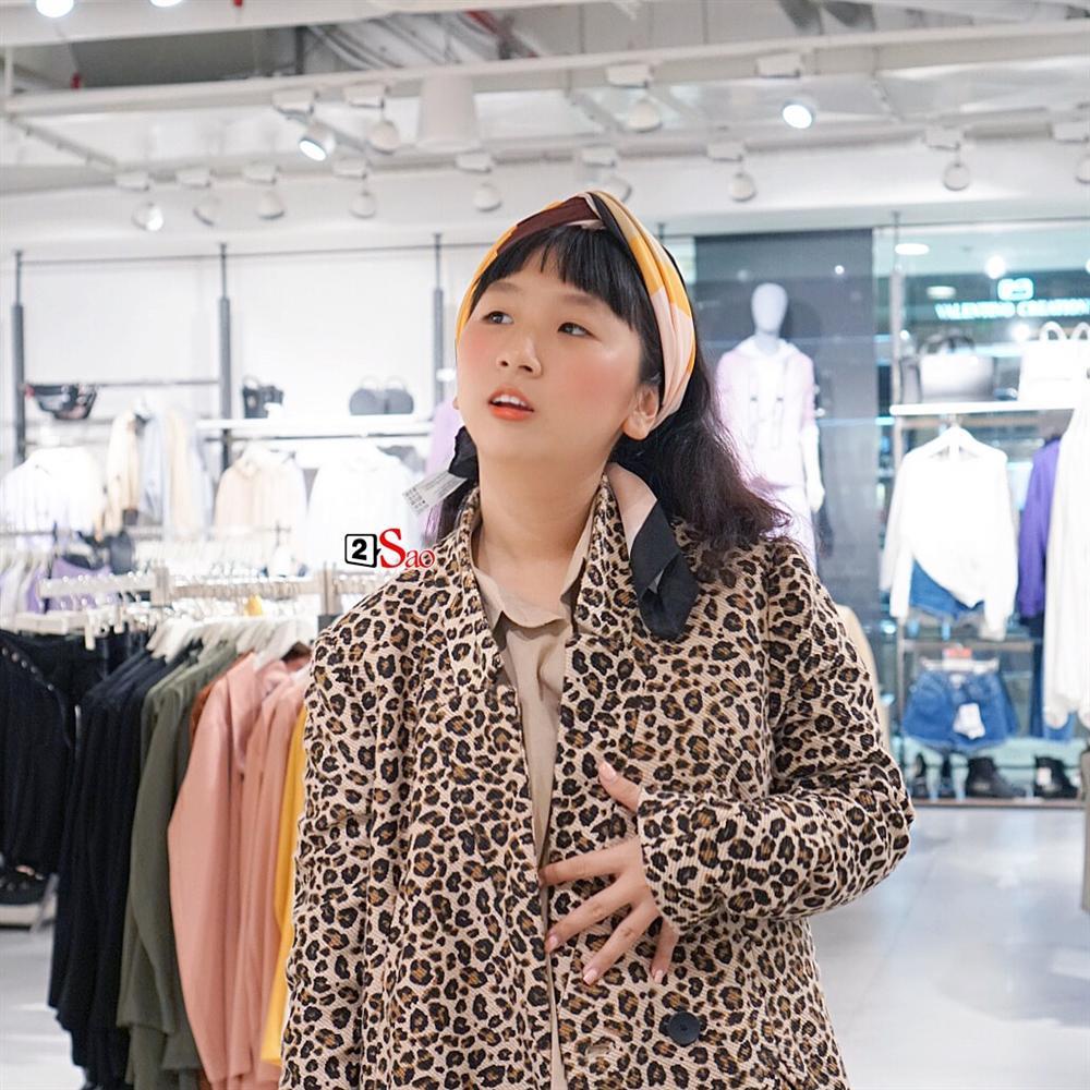 Tóc Tiên, Minh Tú, Chi Pu cùng hàng loạt tín đồ thời trang điên đảo trở lại với họa tiết da báo-9