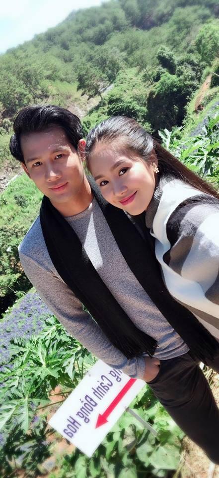 Clip Thanh Hằng ăn uống vội vàng trong hậu trường-5