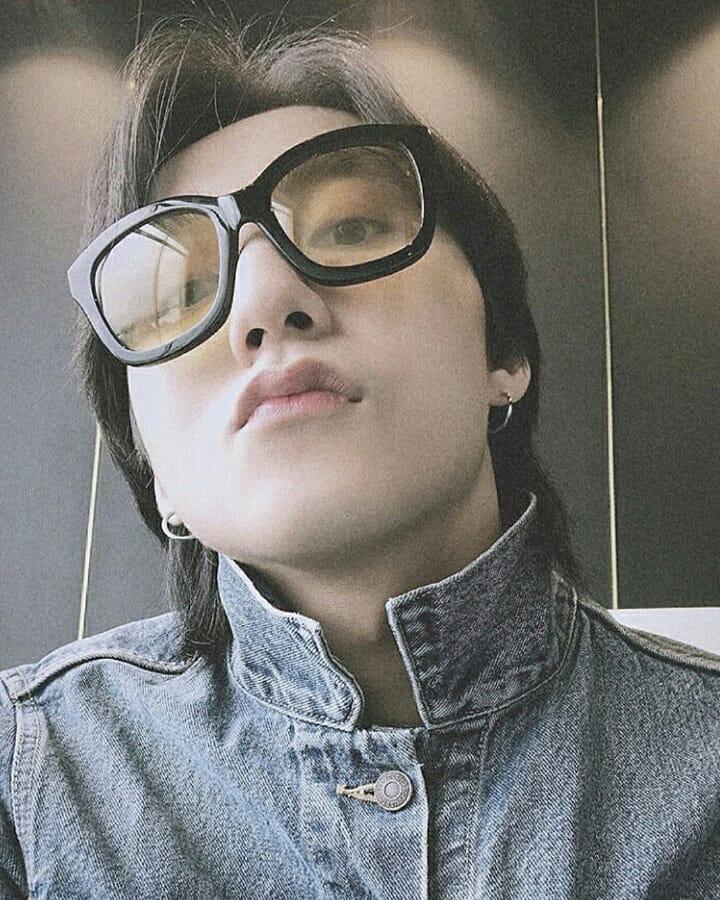 Clip Thanh Hằng ăn uống vội vàng trong hậu trường-8