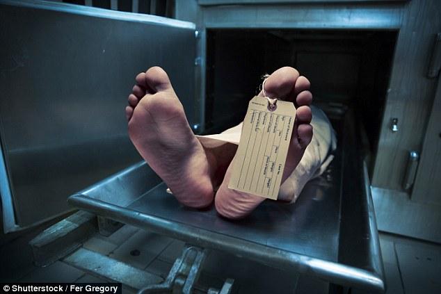 Nhận tạng hiến từ người phụ nữ, 3 người đều chết vì lây ung thư vú-1