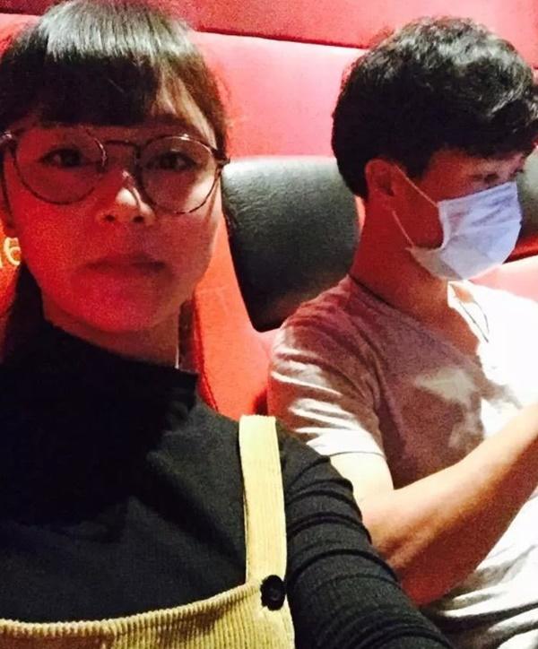 Công Phượng hẹn hò với người lạ, dân tình đồn đoán đây chính là bạn gái mới!-1