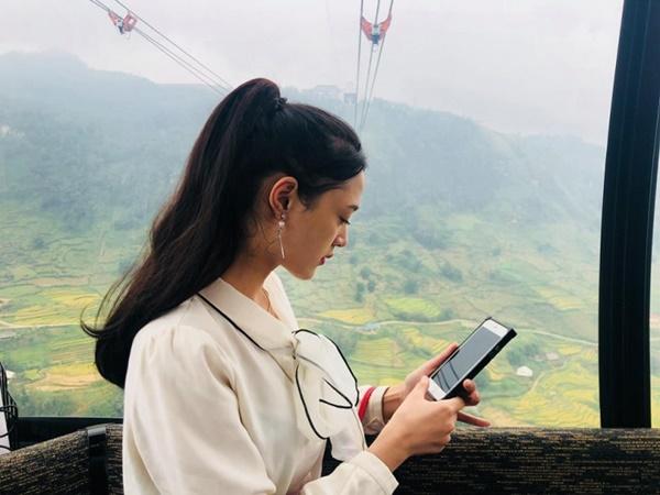 Công Phượng hẹn hò với người lạ, dân tình đồn đoán đây chính là bạn gái mới!-5