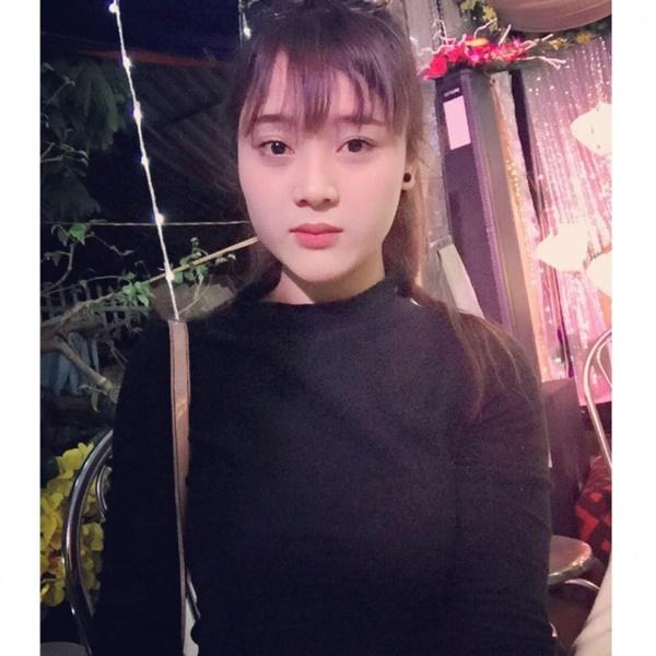 Công Phượng hẹn hò với người lạ, dân tình đồn đoán đây chính là bạn gái mới!-8