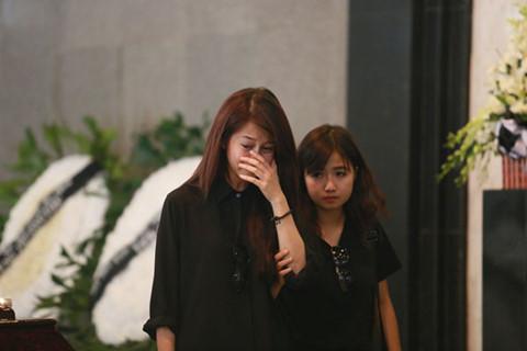 Trước khi thú nhận cắm đầu yêu Kiều Minh Tuấn, hot vlogger An Nguy cũng từng đẫm lệ đường tình-4