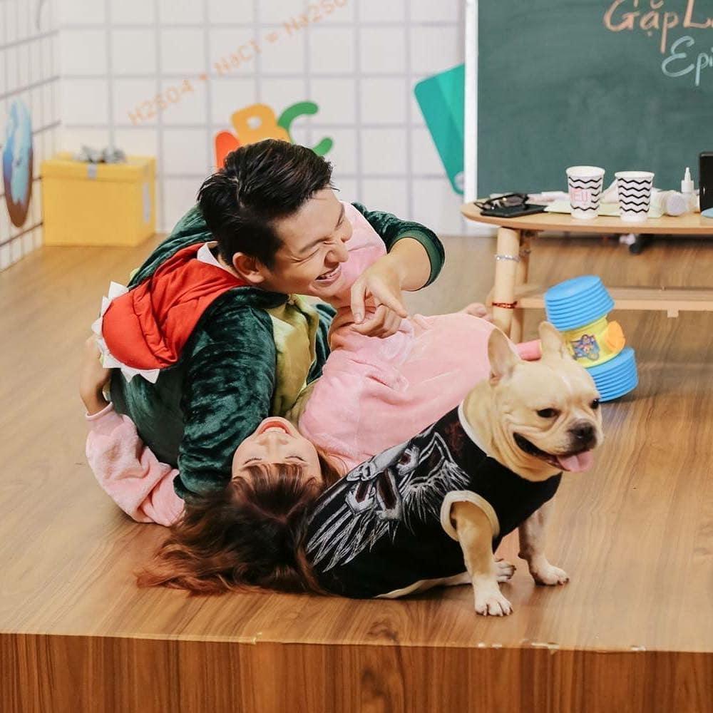 Tăng Thanh Hà khoe dáng mảnh mai với trang phục kiệm vải-4