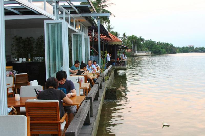 Khỏi cần ghen tỵ khi Hà Nội vào thu, giới trẻ Sài thành vẫn có vô số góc hẹn hò lãng mạn như thế này đây-6