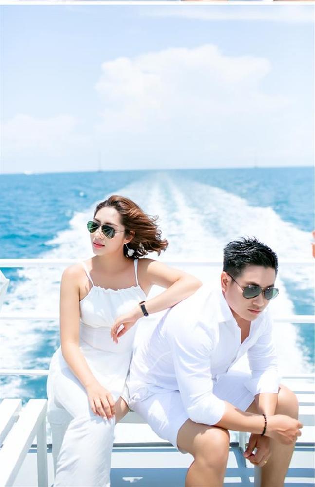 Bất ngờ cuộc sống của 2 Hoa hậu quyết trả lại vương miện-13