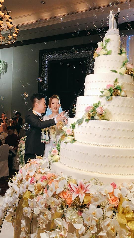 Ơn giời, tưởng sẽ kín mãi nhưng cuối cùng Kim Nhã đã chịu mở lời về lần lên xe hoa thứ 2-9