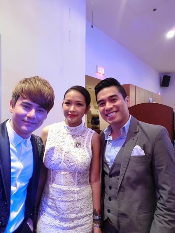 Theo chân Ưng Đại Vệ và Hương Tràm khám phá thành phố Vancouver - Canada-9