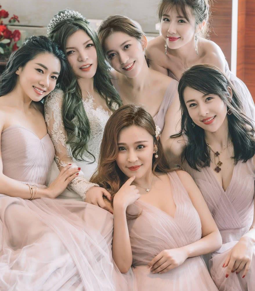 Triệu Vy xinh đẹp khi dự lễ cưới thiên kim nhà giàu Trung Quốc-7