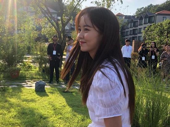 'Sao nhí' Kim So Hyun vẫn xinh xuất sắc qua camera thường