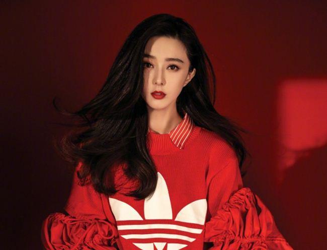 Trước khi bị phạt vì trốn thuế, chúng ta có một tượng đài nhan sắc mang tên Phạm Băng Băng-8