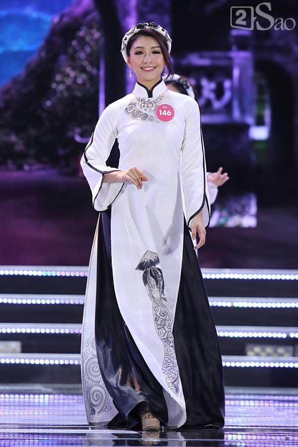 43 thí sinh đêm chung kết khoe nhan sắc hút hồn khi Trình diễn Áo dài-4
