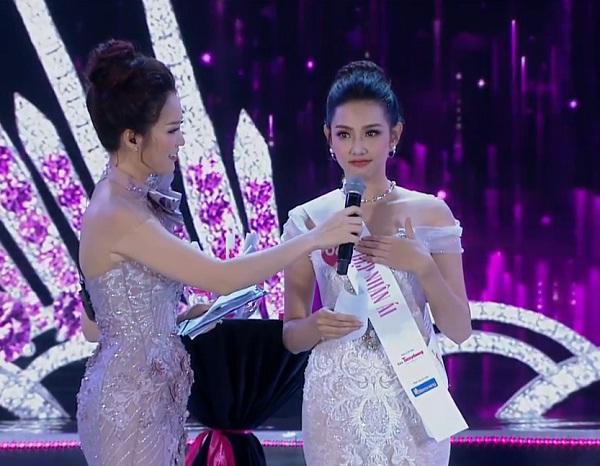 Top 5 người đẹp nhất bước vào vòng thi ứng xử-2